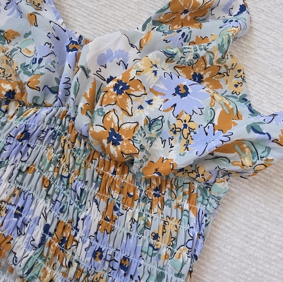 Halter Top Floral Design Baby Blue And Orange Size Small Summer Design - Picture 2 of 4